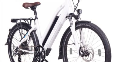 fotografija električnega kolesa ncm milano
