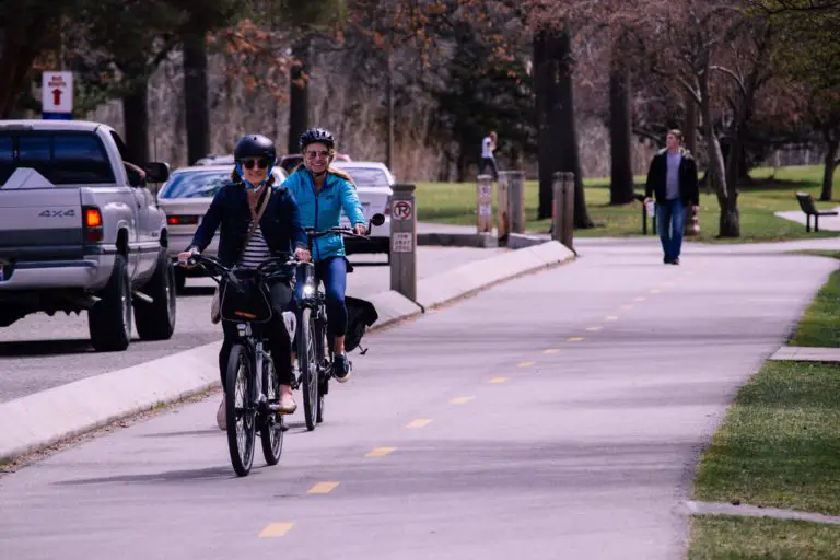 Los 3 principales beneficios de viajar en bicicleta eléctrica