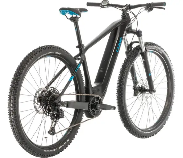 That 12-speed 11-50 cassette means no more struggling up steep climbs cube reaction hybrid ex 625 rear view