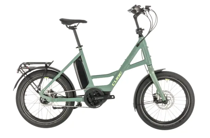 examen du vélo électrique hybride cube compact