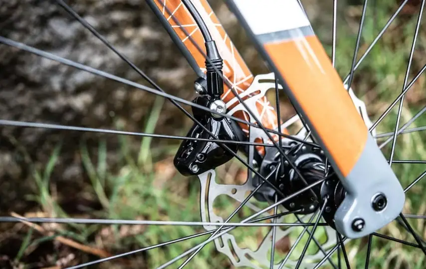 Electric gravel bike with hydraulic disc brakes eBike Choices