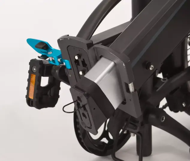 The 24v battery is neatly concealed in the frame and can be easily removed btwin tilt 500 removable battery pack