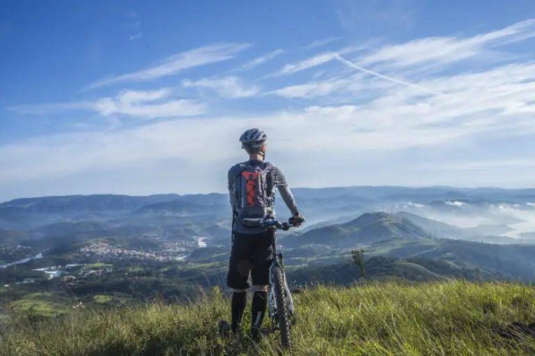 Nejlepší elektrická kola pro bikepacking: 9 možností pro útěk do země