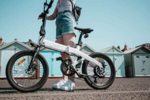 B'TWIN Tilt 500 Folding Electric Bike Review