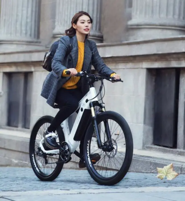 The Himo C26 is a stylish and well-built electric bike