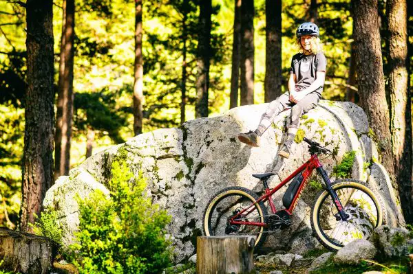 commencal e-bike voor kinderen