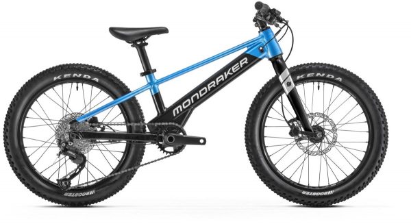 mondraker joga 20 crianças em bicicleta elétrica