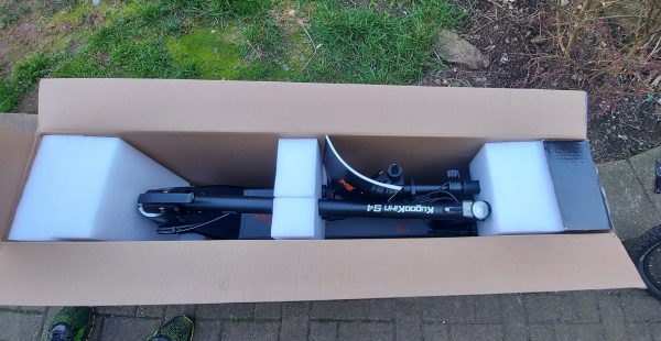 Kugoo S4 Electric Scooter Review 2 kugoo s4 electric scooter what's in the box