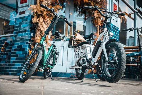 mycle 货物和紧凑型电动自行车
