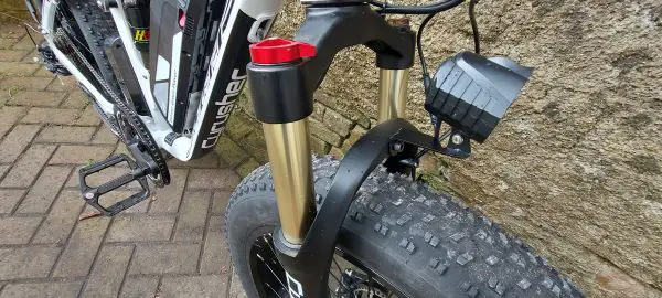 Cyrusher XF800: test ride e revisão 19 garfos cyrusher xf800
