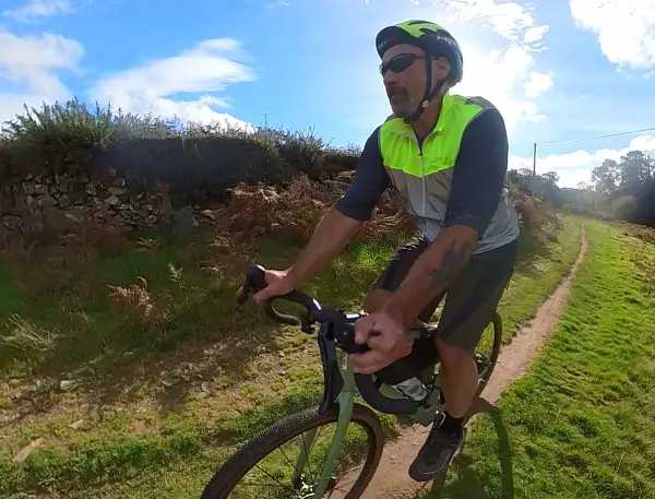 Ribble Gravel AL e Review - Power Your Next Adventure! 13 ribble gravel e-bike singe track