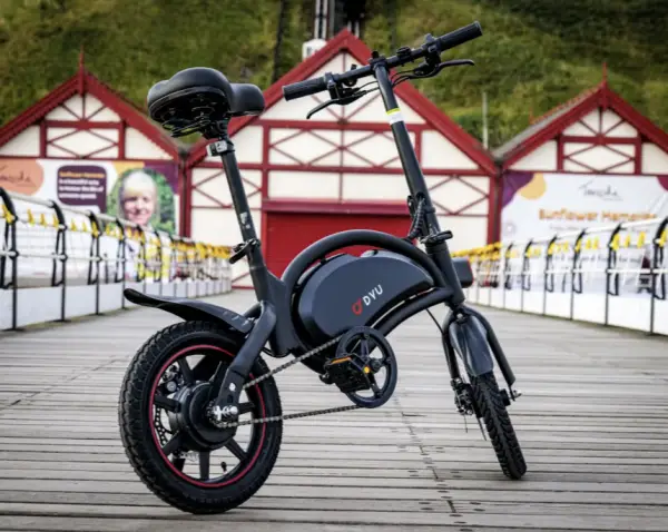 DYU D3F Mini Folding E-Bike - Practical Urban Micromobility? 4 dyu 3df review