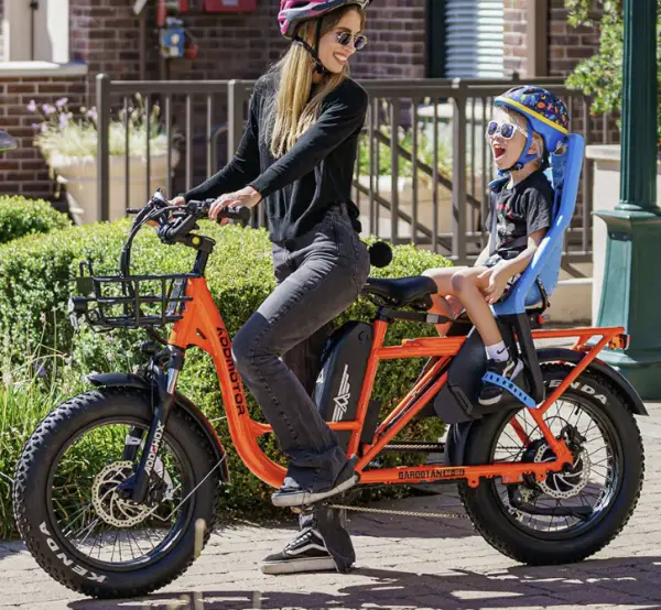 is it safe to carry children on a cargo e-bike