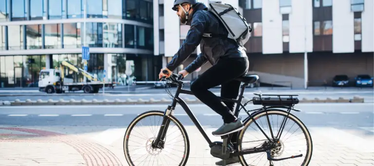 Najlepšie elektrické bicykle na dochádzanie – porazte premávku v roku 2023