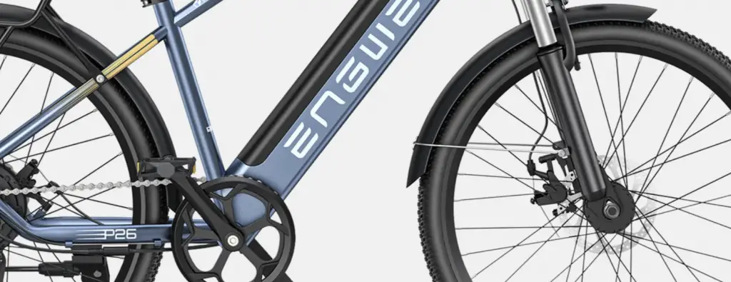 Engwe P26 - New Budget City E-Bike with Big Battery Capacity 3 engwe p26 close up