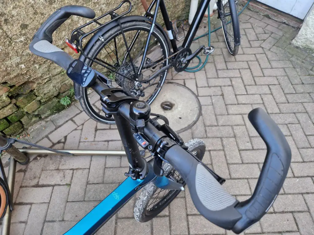 Best Handlebar Grips for Commuting - Top 7 for E-Bikes 2 Best Handlebar Grips for commuting