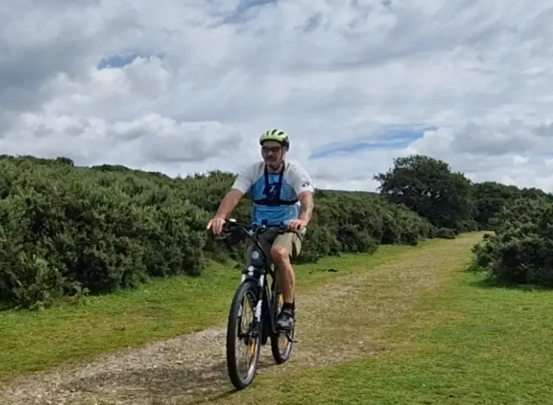 Eskute Netuno Review: Now even better value at under £900 9 eskute netuno being ridden off road by the article author