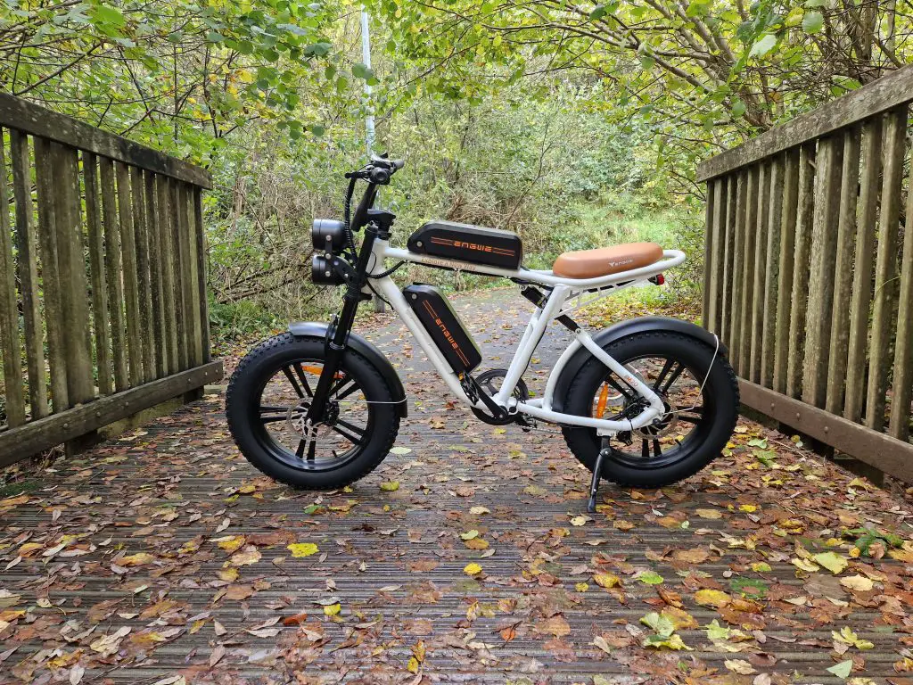 Engwe M20 Dual Battery E-Bike: Is it practical for daily riding? 7 engwe m20 left side view